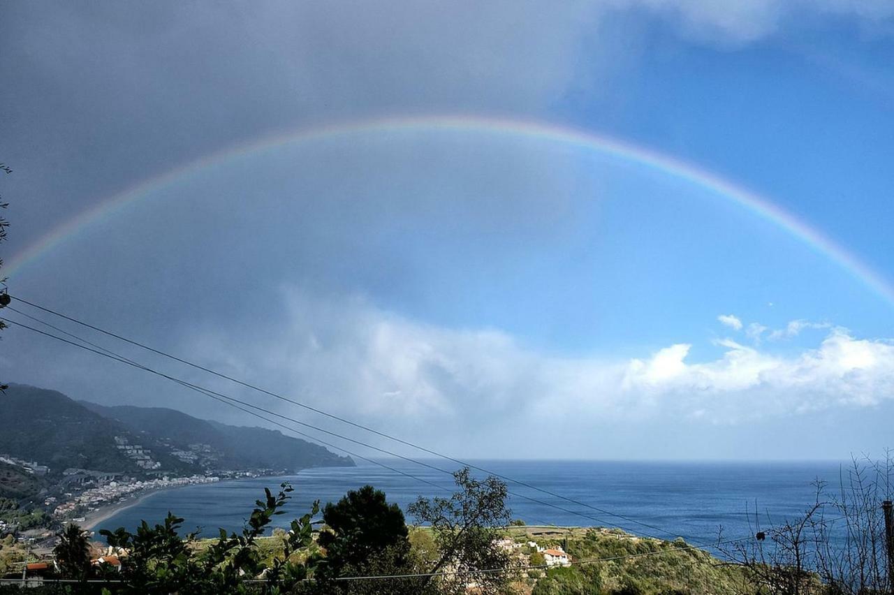 Bed & Breakfast La Via Del Mare Taormina